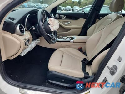 Zdjęcie 7 z 11 samochodu: 2021 MERCEDES-BENZ C 300 VIN:W1KWF8DB1MR618809 - miniatura
