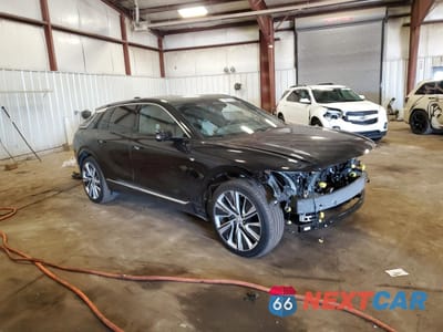 Czwarte zdjęcie samochodu z boku: 2024 CADILLAC LYRIQ LUXURY VIN:1GYKPSRL2RZ140485 - miniatura