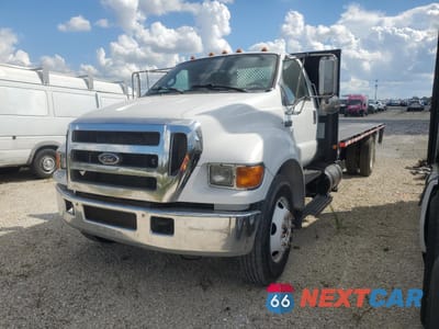 2006 FORD F650 SUPER DUTY FLATBED TRUCK 3FRNF65E96V323784 - główne zdjęcie licytacji z USA - miniatura