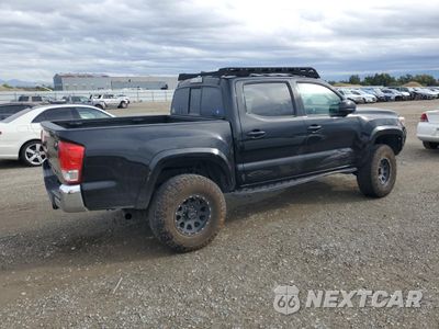 Trzecie zdjęcie samochodu z tyłu: 2016 TOYOTA TACOMA DOUBLE CAB VIN:3TMCZ5AN9GM022340 - miniatura