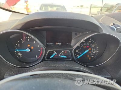 Zdjęcie 9 z 13 samochodu: 2019 FORD ESCAPE SE VIN:1FMCU0GD8KUA19042 - miniatura