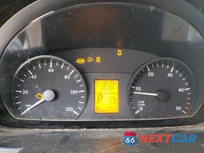 Zdjęcie 9 z 14 samochodu: 2015 MERCEDES-BENZ SPRINTER 2500 VIN:WD3PE7CC6FP147206 - miniatura