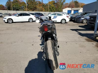 Czwarte zdjęcie samochodu z boku: 2024 YAMAHA YZFR7 VIN:JYARM38E2RA009606 - miniatura