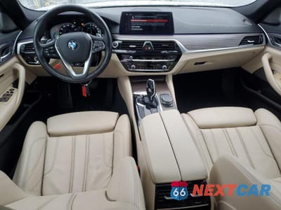 Zdjęcie 8 z 11 samochodu: 2018 BMW 530XE VIN:WBAJB1C55JB083990 - miniatura