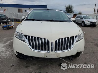 Piąte zdjęcie samochodu w środku: 2013 LINCOLN MKX VIN:2LMDJ8JK9DBL27028 - miniatura