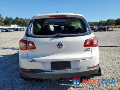 Zdjęcie 6 z 14 samochodu: 2009 VOLKSWAGEN TIGUAN SE VIN:WVGBV75N19W542186 - miniatura