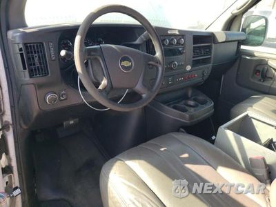 Zdjęcie 8 z 14 samochodu: 2014 CHEV EXPRESS G2500 VIN:1GCWGFCB4E1134694 - miniatura
