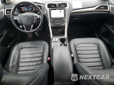 Zdjęcie 8 z 12 samochodu: 2018 FORD FUSION SE HYBRID VIN:3FA6P0LU8JR118731 - miniatura