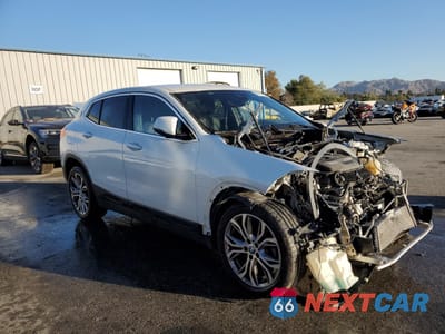 Czwarte zdjęcie samochodu z boku: 2020 BMW X2 XDRIVE28I VIN:WBXYJ1C05L5P69847 - miniatura