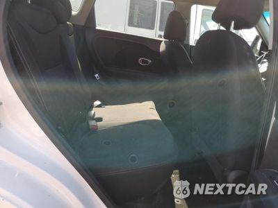 Zdjęcie 10 z 13 samochodu: 2018 KIA SOUL VIN:KNDJN2A29J7557659 - miniatura