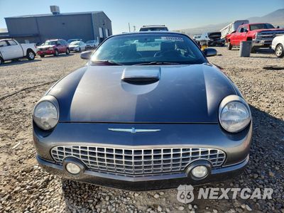 Piąte zdjęcie samochodu w środku: 2003 FORD THUNDERBIRD VIN:1FAHP60A73Y103891 - miniatura