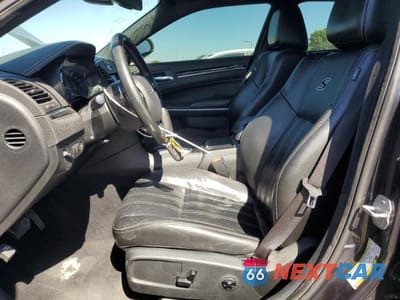 Zdjęcie 7 z 12 samochodu: 2019 CHRYSLER 300 S VIN:2C3CCABG2KH555524 - miniatura