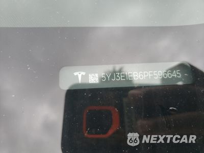 Zdjęcie 12 z 12 samochodu: 2023 TESLA MODEL 3 VIN:5YJ3E1EB6PF596645 - miniatura