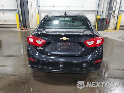 Zdjęcie 6 z 15 samochodu: 2017 CHEVROLET CRUZE LS VIN:1G1BC5SM7H7109872 - miniatura