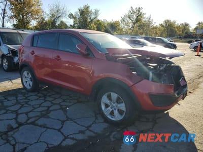 Czwarte zdjęcie samochodu z boku: 2012 KIA SPORTAGE BASE VIN:KNDPB3A21C7338125 - miniatura