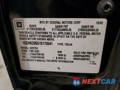 Zdjęcie 12 z 12 samochodu: 2001 CHEVROLET SILVERADO K2500 HEAVY DUTY VIN:1GCHK29G51E173641 - miniatura