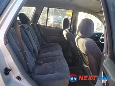 Zdjęcie 11 z 13 samochodu: 2004 HYUNDAI SANTA FE GLS VIN:KM8SC13D44U691192 - miniatura