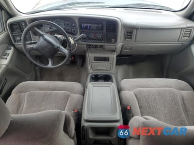 Zdjęcie 8 z 12 samochodu: 2000 CHEVROLET SILVERADO K2500 VIN:1GCGK29U0YE408569 - miniatura