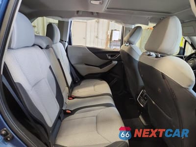 Zdjęcie 11 z 13 samochodu: 2021 SUBARU FORESTER PREMIUM VIN:JF2SKAFC8MH477813 - miniatura