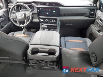 Zdjęcie 8 z 12 samochodu: 2024 GMC SIERRA K1500 AT4 VIN:3GTUUEELXRG460457 - miniatura