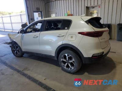 Drugie zdjęcie samochodu z przodu: 2021 KIA SPORTAGE LX VIN:KNDPMCAC0M7944973 - miniatura