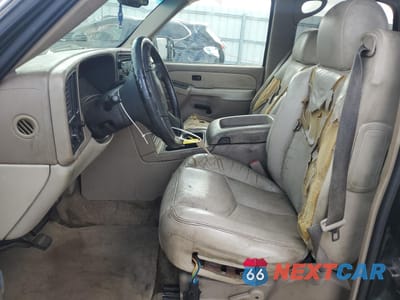 Zdjęcie 7 z 15 samochodu: 2003 GMC YUKON VIN:1GKEC13Z83R148401 - miniatura