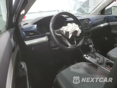 Zdjęcie 8 z 16 samochodu: 2024 VOLKSWAGEN TAOS SE VIN:3VVVX7B29RM117032 - miniatura