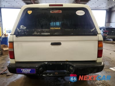 Zdjęcie 6 z 13 samochodu: 1996 TOYOTA TACOMA VIN:4TAPM62N8TZ209481 - miniatura