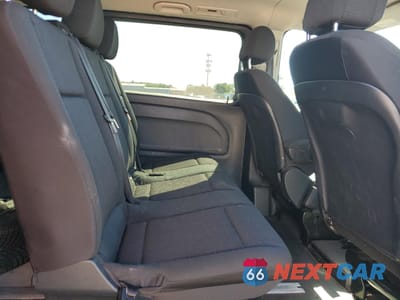 Zdjęcie 11 z 13 samochodu: 2019 MERCEDES-BENZ METRIS VIN:WD4PG2EE4K3513477 - miniatura