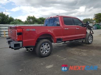 Trzecie zdjęcie samochodu z tyłu: 2024 FORD F250 SUPER DUTY VIN:1FT8W2BM2REC02142 - miniatura