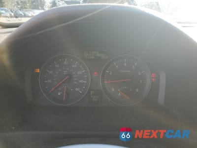 Zdjęcie 9 z 13 samochodu: 2009 VOLVO S40 2.4I VIN:YV1MS382192459178 - miniatura