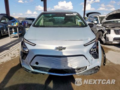 Piąte zdjęcie samochodu w środku: 2023 CHEVROLET BOLT EV 2LT VIN:1G1FX6S05P4172316 - miniatura