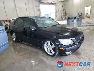 Czwarte zdjęcie samochodu z boku: 2005 LEXUS IS 300 VIN:JTHBD192150100511 - miniatura