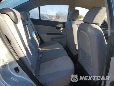 Zdjęcie 10 z 14 samochodu: 2010 HYUNDAI ACCENT GLS VIN:KMHCN4AC1AU406406 - miniatura