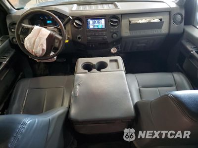 Zdjęcie 8 z 12 samochodu: 2015 FORD F350 SUPER DUTY VIN:1FT8W3BT0FEC71002 - miniatura