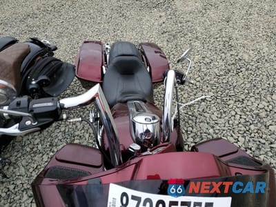 Piąte zdjęcie samochodu w środku: 2015 HARLEY-DAVIDSON FLTRX ROAD GLIDE VIN:1HD1KHM38FB629499 - miniatura