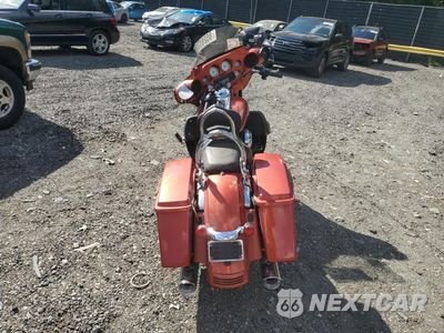 Czwarte zdjęcie samochodu z boku: 2011 HARLEY-DAVIDSON FLHX VIN:1HD1KBM17BB651712 - miniatura