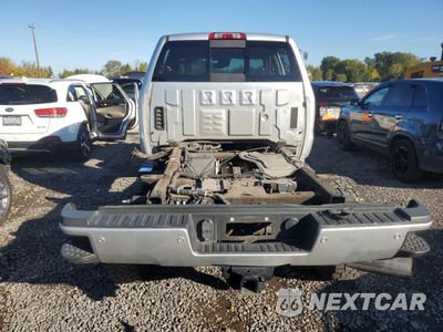 Zdjęcie 6 z 12 samochodu: 2019 GMC SIERRA K2500 DENALI VIN:1GT12SEY6KF265613 - miniatura