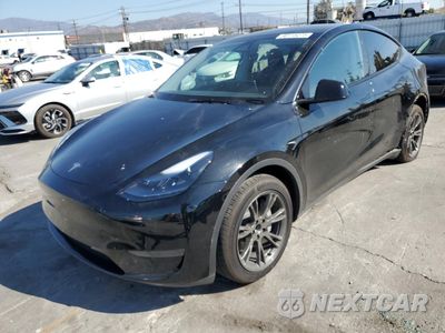 2024 TESLA MODEL Y 7SAYGDED9RF204007 - główne zdjęcie licytacji z USA - miniatura
