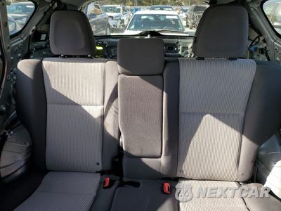 Zdjęcie 10 z 14 samochodu: 2013 TOYOTA RAV4 LE VIN:JTMBFREV5D5013903 - miniatura