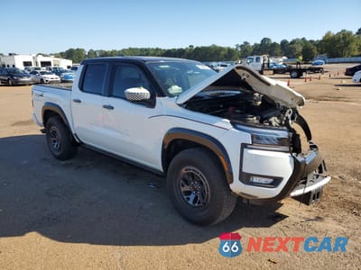 Czwarte zdjęcie samochodu z boku: 2025 NISSAN FRONTIER S VIN:1N6ED1EJ6SN601160 - miniatura