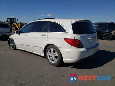 Drugie zdjęcie samochodu z przodu: 2009 MERCEDES-BENZ R 350 4MATIC VIN:4JGCB65E49A095275 - miniatura
