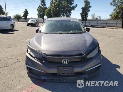 Piąte zdjęcie samochodu w środku: 2019 HONDA CIVIC LX VIN:19XFC2F65KE200343 - miniatura