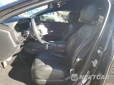 Zdjęcie 7 z 12 samochodu: 2019 MERCEDES-BENZ S 560 VIN:WDDUG8DB4KA495524 - miniatura