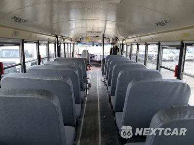 Piąte zdjęcie samochodu w środku: 2013 IC CORPORATION 3000 CE - SCHOOL BUS VIN:4DRBUSKN4DB304357 - miniatura