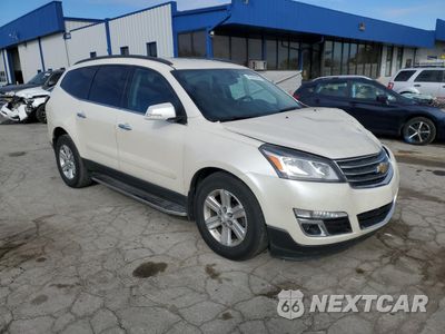 Czwarte zdjęcie samochodu z boku: 2013 CHEVROLET TRAVERSE LT VIN:1GNKVGKD8DJ210291 - miniatura