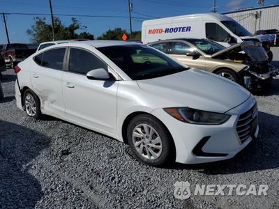 Czwarte zdjęcie samochodu z boku: 2017 HYUNDAI ELANTRA SE VIN:5NPD74LF0HH136082 - miniatura
