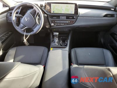 Zdjęcie 8 z 14 samochodu: 2025 LEXUS ES 350 BASE VIN:58ADZ1B1XSU191381 - miniatura