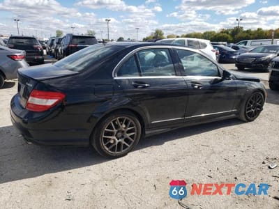 Trzecie zdjęcie samochodu z tyłu: 2011 MERCEDES-BENZ C 300 4MATIC VIN:WDDGF8BB1BR144848 - miniatura