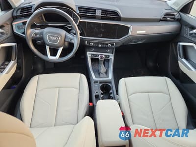 Zdjęcie 8 z 12 samochodu: 2024 AUDI Q3 PREMIUM S LINE 45 VIN:WA1DECF30R1040442 - miniatura